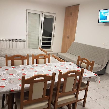 Dass Apartmani Banja Luka Exterior foto