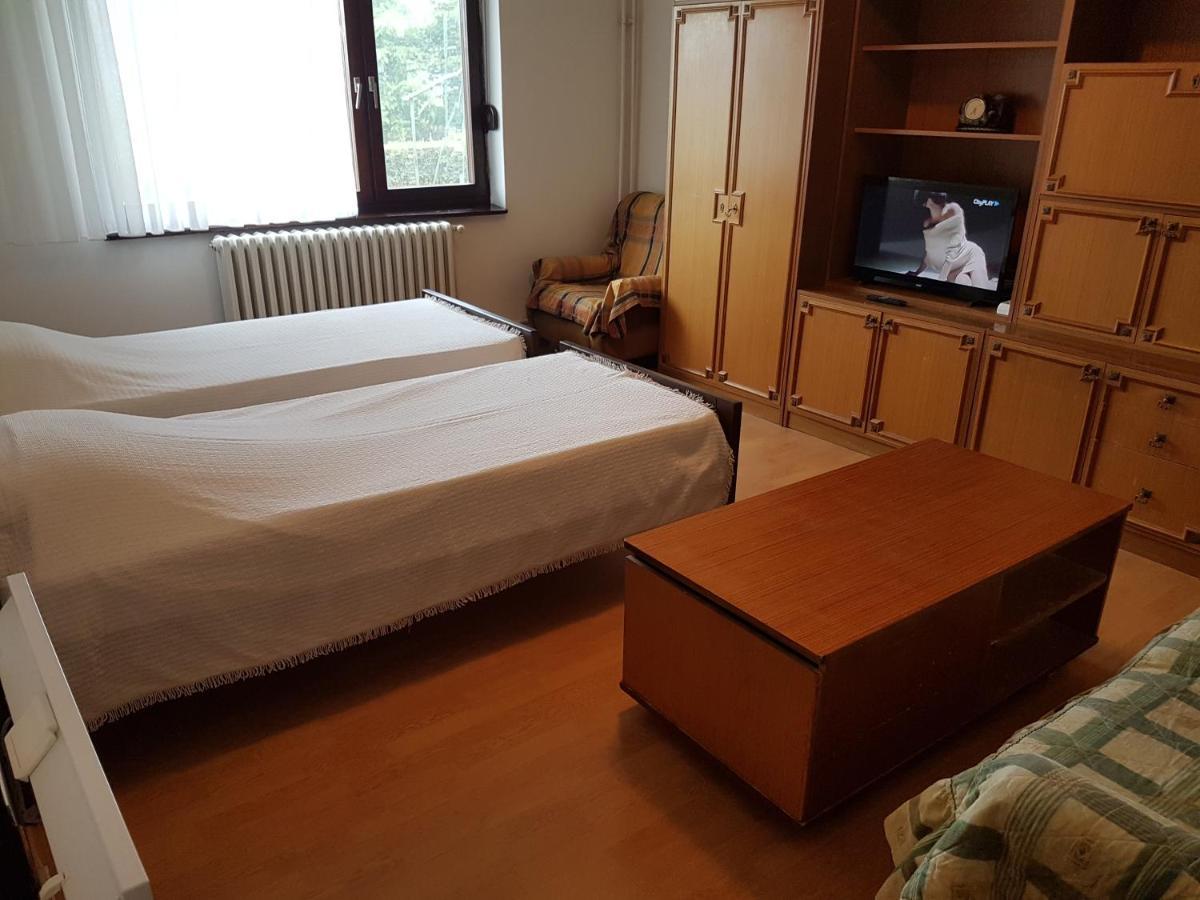 Dass Apartmani Banja Luka Exterior foto